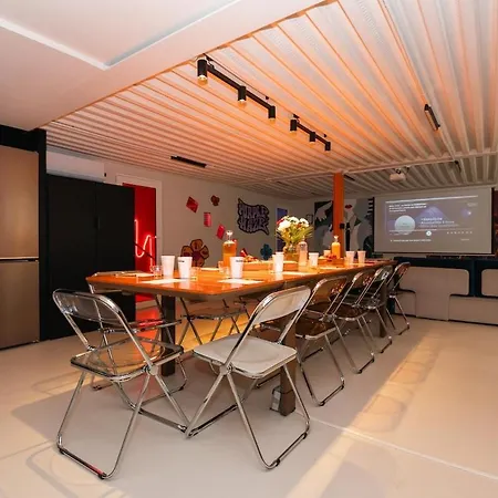 Backstage Metro Hoteldeville - Clim - 14 Couchages Apartamento