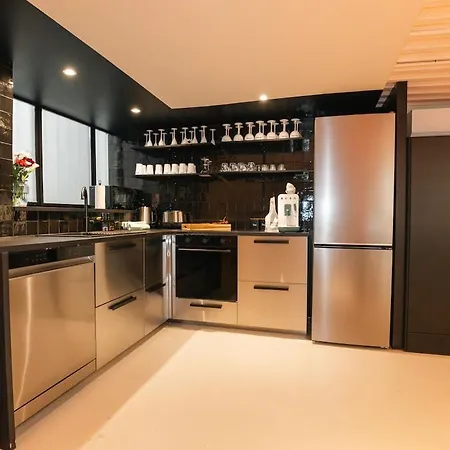 Apartamento Backstage Metro Hoteldeville - Clim - 14 Couchages *